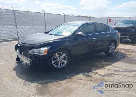2015 Nissan Altima 2.5 Sv z USA, uszkodzony, nr VIN 1N4AL3AP2FC419652